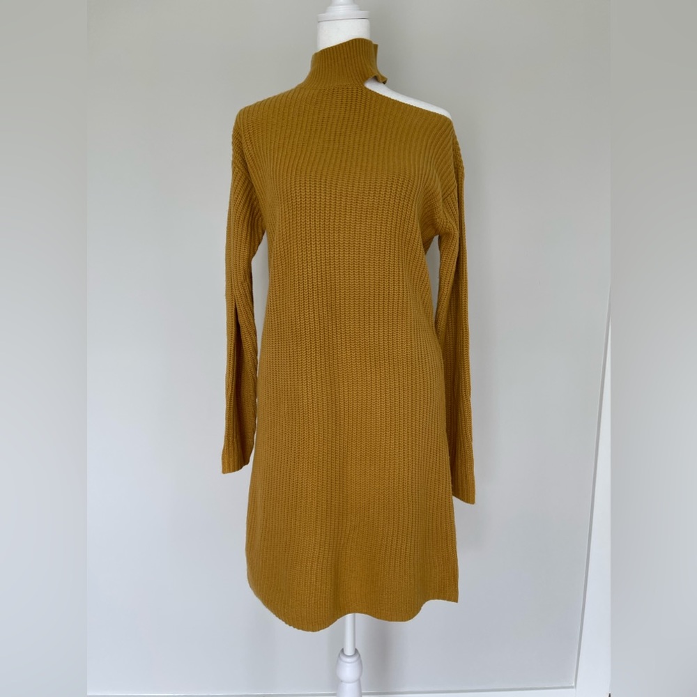 Blue Orchid‎ Women’s Medium Seater dress cutout Mustard midi length NEW